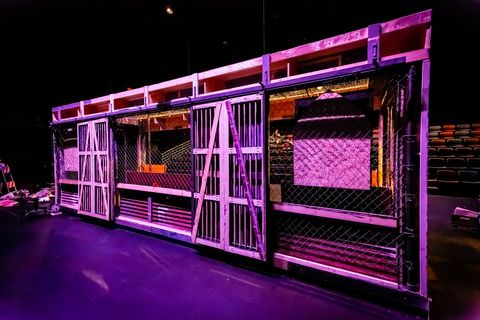 View of the back of the subway car showing double sliding door mechanism.